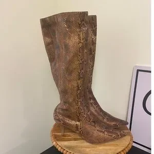 Bottes Noires Hautes Ann Marino Octavo Taille 8 - Talon Aiguille, Motif Animalier, Occasion Excellent état